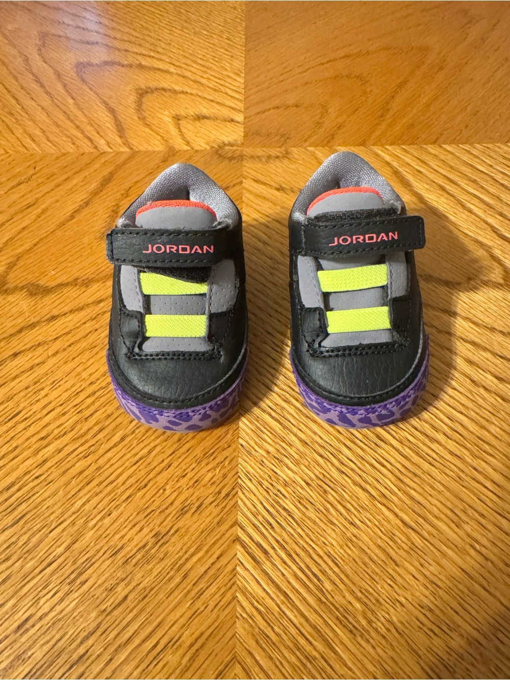 Baby Girls Nike Air Jordan Black & Purple Retro Bootie Soft Sole